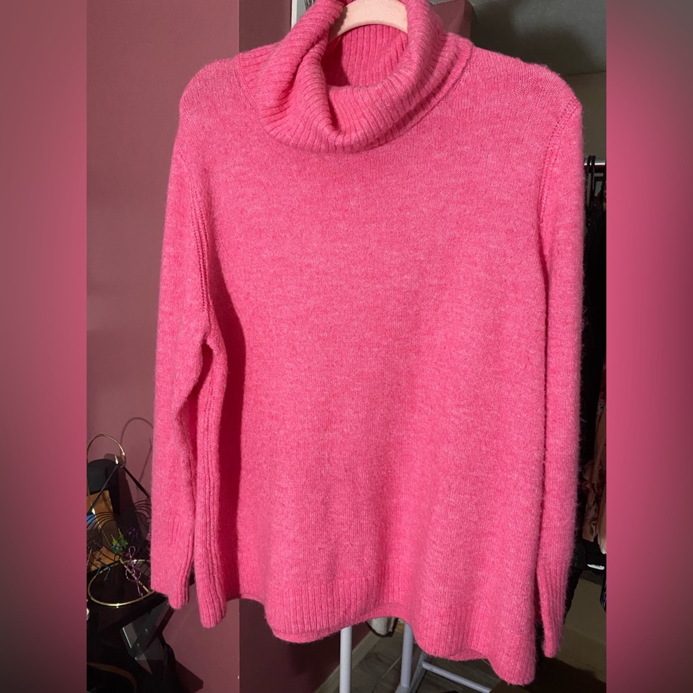 GAP Pink Women's Sweater